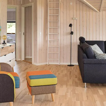 3 Bedroom Beautiful In بيت للعطل